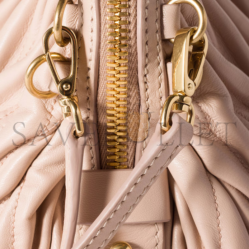 MIU MIU CAPRICE MATELASSÉ NAPPA LEATHER CLUTCH 58F130  (28*14.5*10cm)